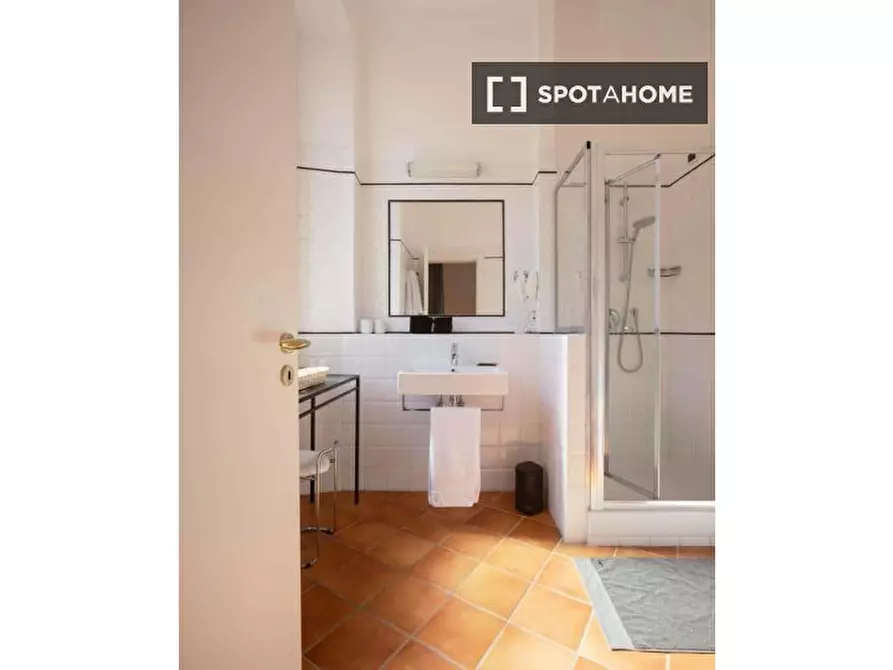 Immagine 2 di Appartamento in affitto  in Via Cavour a Roma