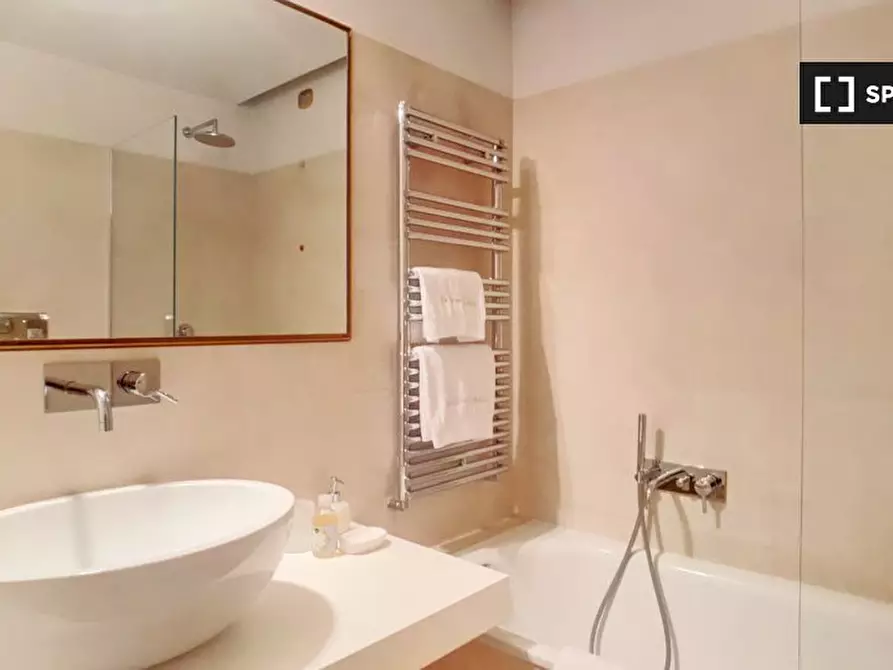 Immagine 10 di Appartamento in affitto  in Via Galvano Fiamma, 20129 Milano MI, Italy a Milano