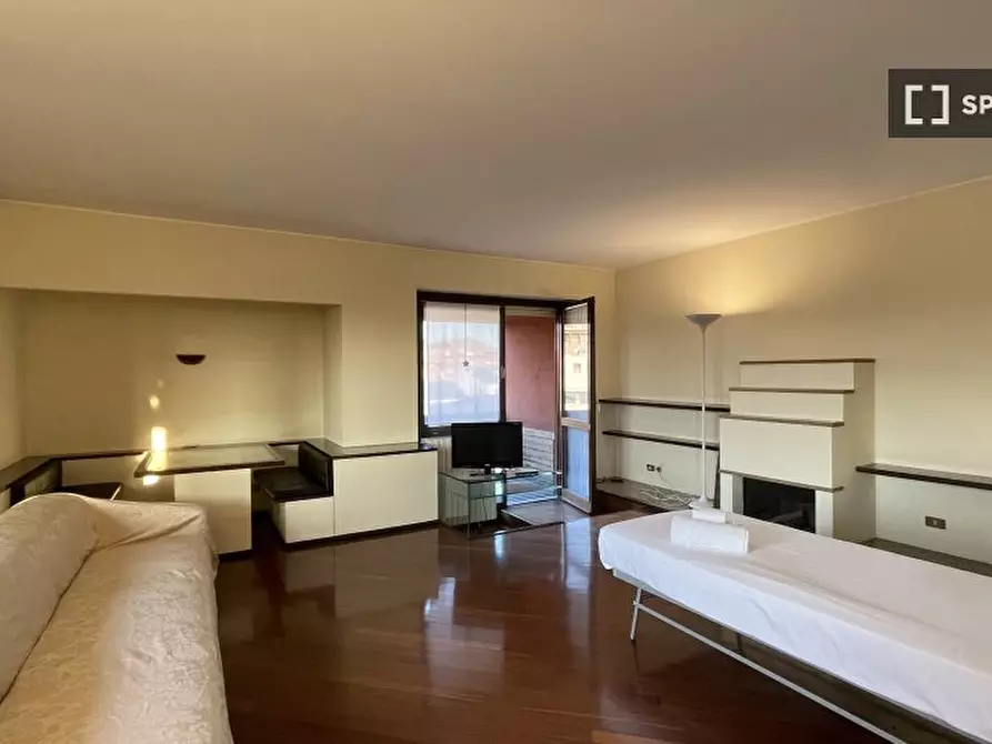 Immagine 9 di Camera condivisa in affitto  in Via Angelo Ramazzotti a Monza