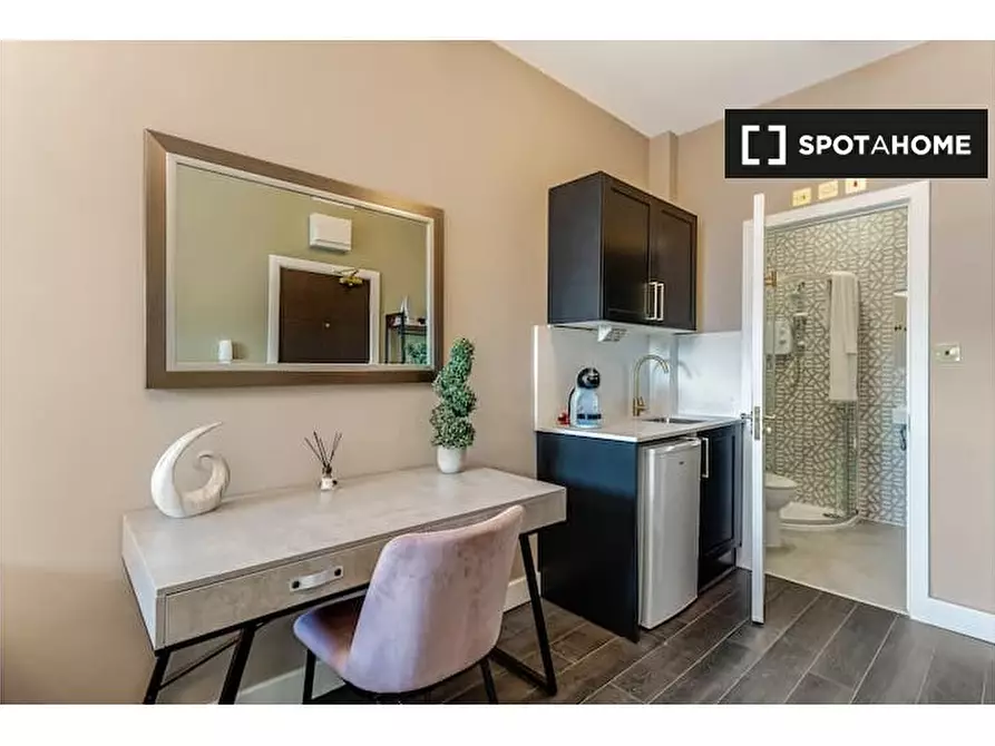 Immagine 8 di Ufficio in affitto  in High Rd a Tottenham