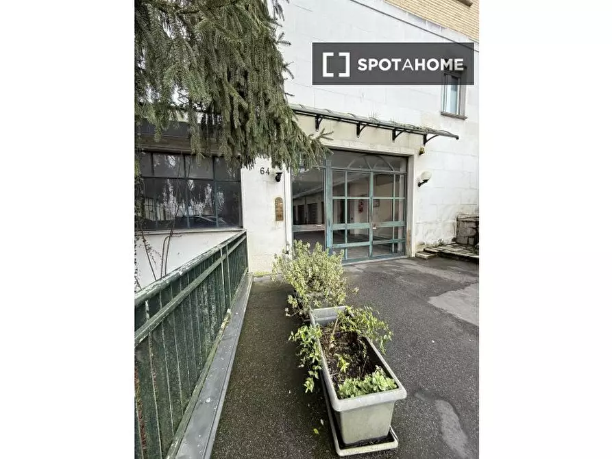 Immagine 10 di Appartamento in affitto  in S.da Val Salice a Torino