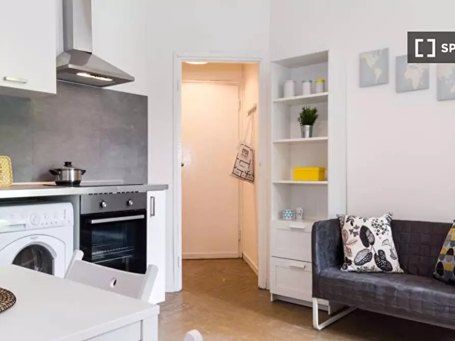 Immagine 11 di Camera condivisa in affitto  in Via Salvatore Barzilai a Milano