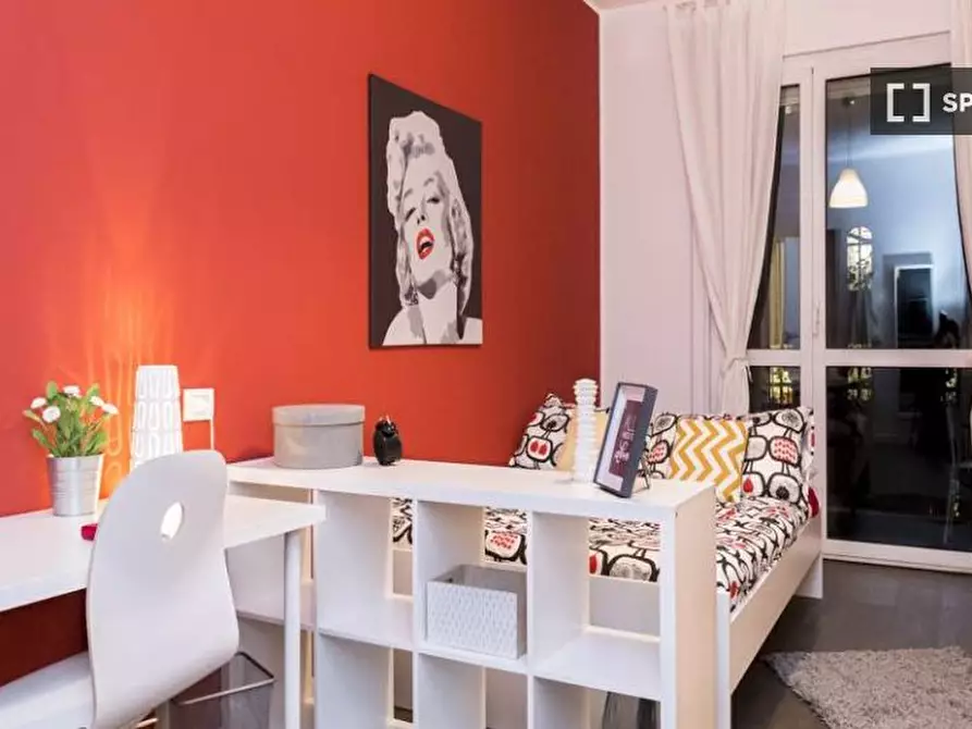 Immagine 5 di Camera condivisa in affitto  in Via Antonio Canova a Milano