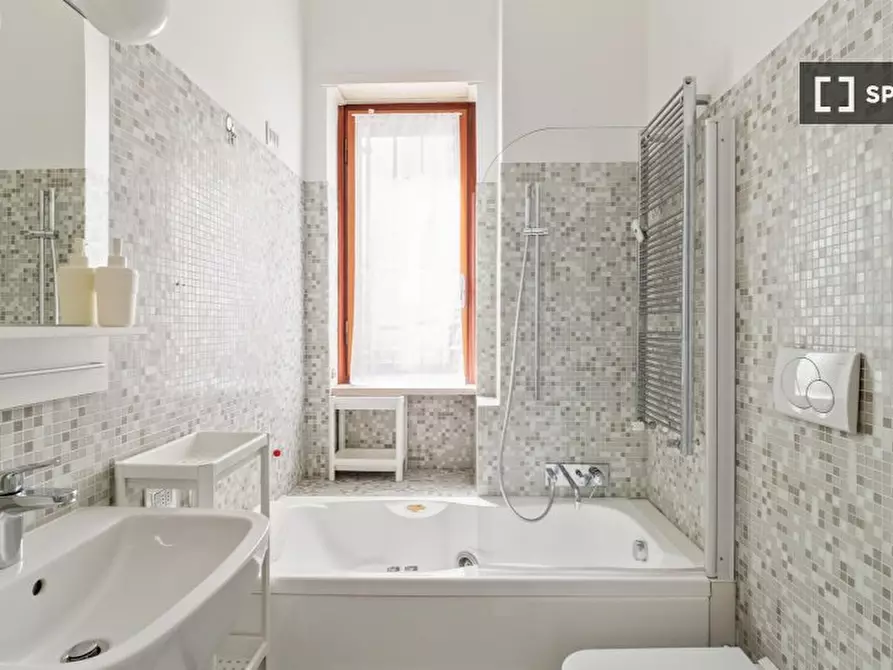 Immagine 6 di Camera condivisa in affitto  in Via Orti a Milano