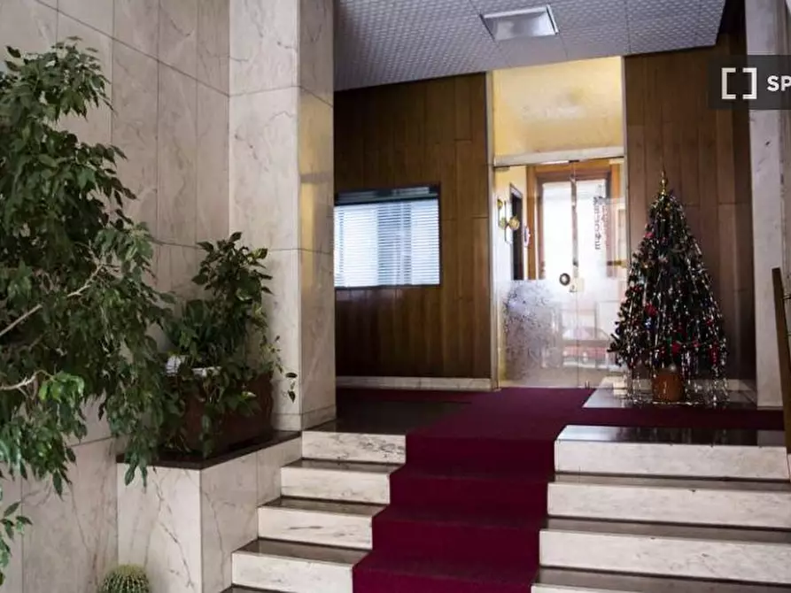 Immagine 19 di Camera condivisa in affitto  in Via Francesco Arese a Milano