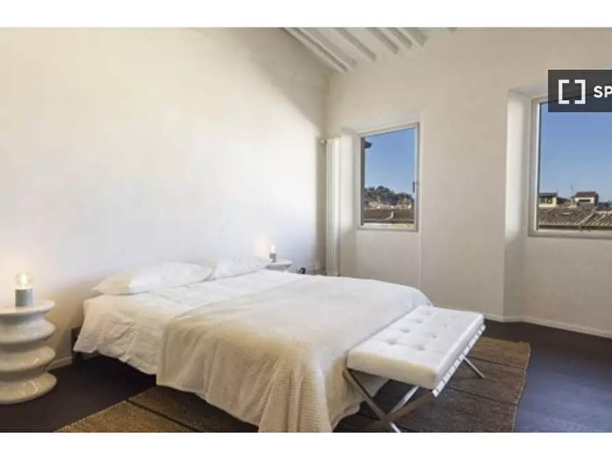 Immagine 15 di Appartamento in affitto  in Piazza Santo Spirito a Firenze