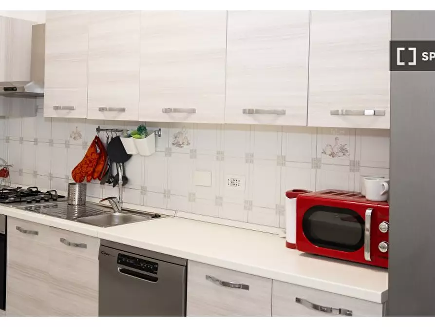 Immagine 9 di Appartamento in affitto  in Via Alessandria a Roma