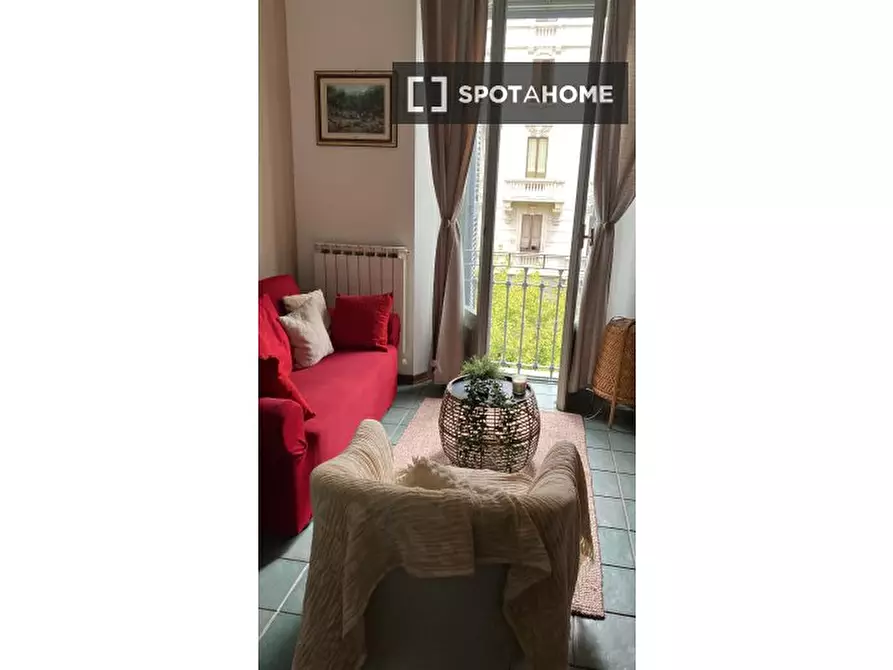 Immagine 2 di Appartamento in affitto  in Via Raffaello Sanzio a Milano