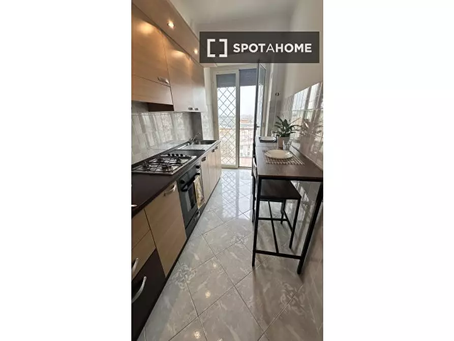 Immagine 15 di Camera condivisa in affitto  in Via del Pigneto a Roma