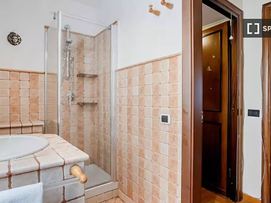 Immagine 9 di Appartamento in affitto  in Via Vincenzo Ussani a Roma
