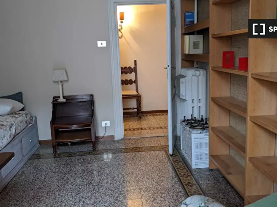 Immagine 2 di Camera condivisa in affitto  in Via Cesare Guasti a Firenze