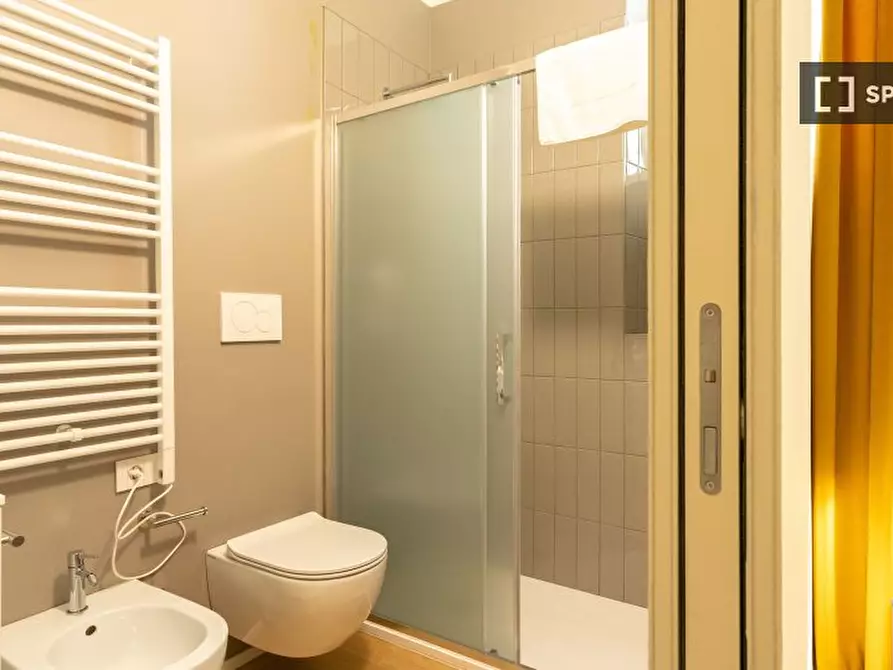 Immagine 3 di Ufficio in affitto  in Via Borromei a Milano