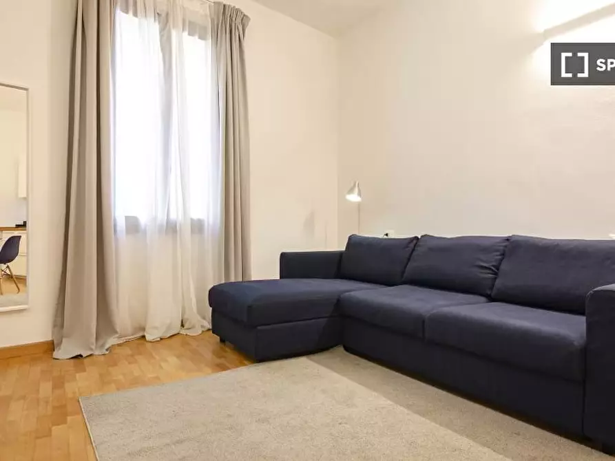 Immagine 1 di Ufficio in affitto  in Via delle Belle Arti a Bologna