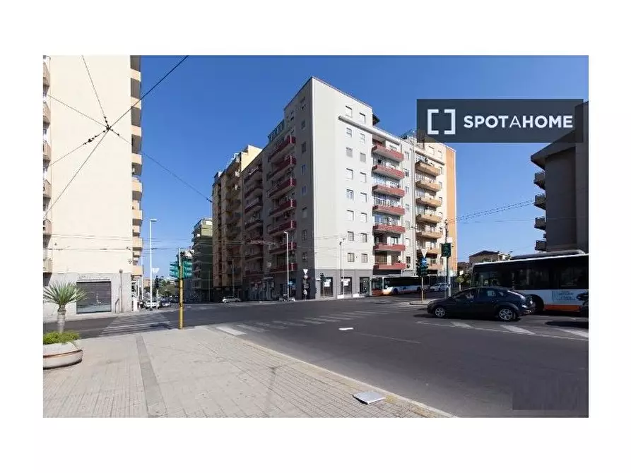 Immagine 7 di Camera condivisa in affitto  in Via dei Giudicati n a Cagliari