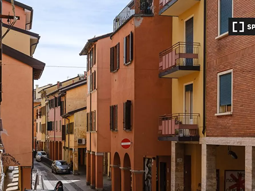 Immagine 17 di Appartamento in affitto  in Via del Pratello a Bologna