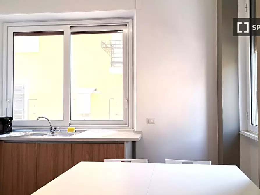 Immagine 8 di Appartamento in affitto  in Via Appia Nuova a Roma