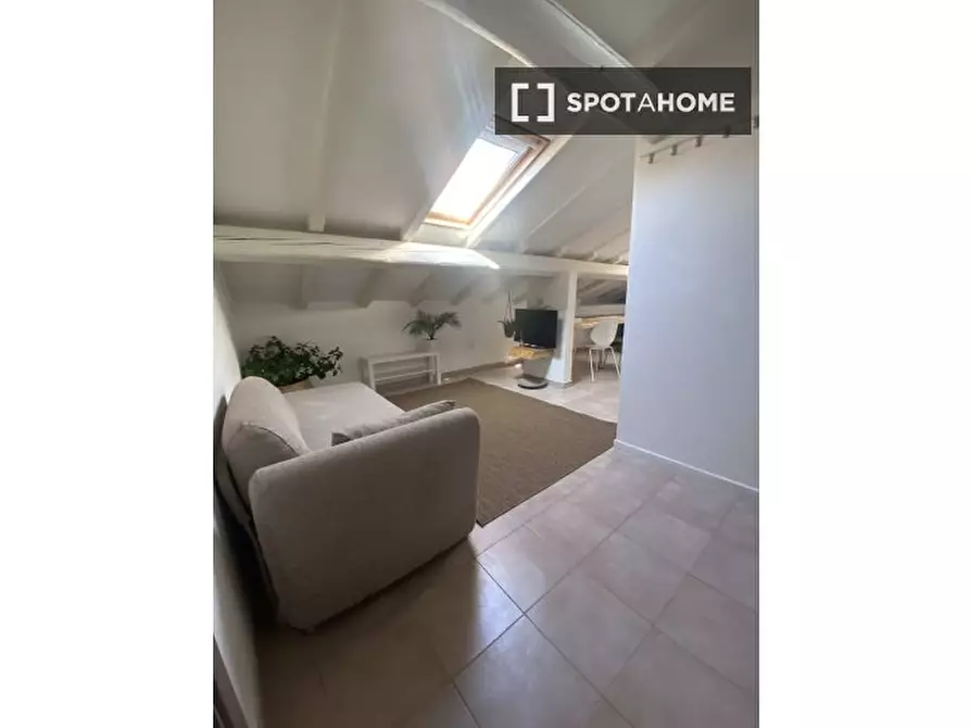 Immagine 12 di Ufficio in affitto  in Via Santa Croce a Bologna