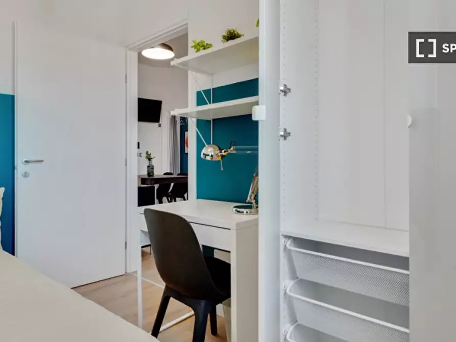 Immagine 19 di Camera condivisa in affitto  in Via F.R.Lamennais a Milano