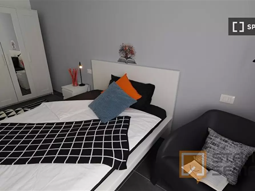 Immagine 3 di Camera condivisa in affitto  in Corso Peschiera a Torino