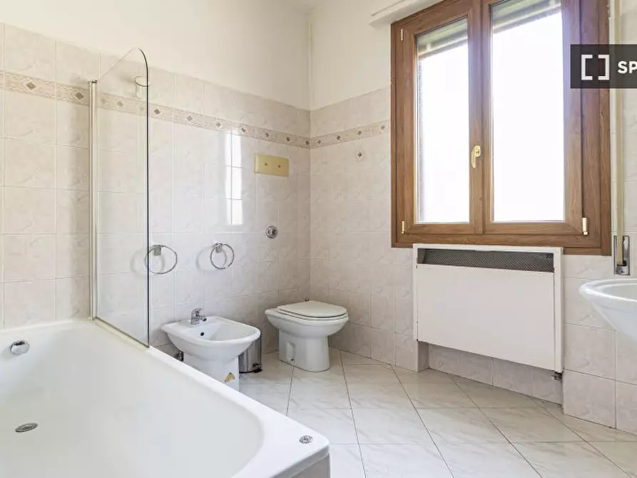 Immagine 12 di Appartamento in affitto  in Via Duccio di Boninsegna a Bologna