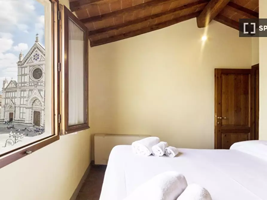 Immagine 1 di Appartamento in affitto  in Piazza di Santa Croce a Firenze