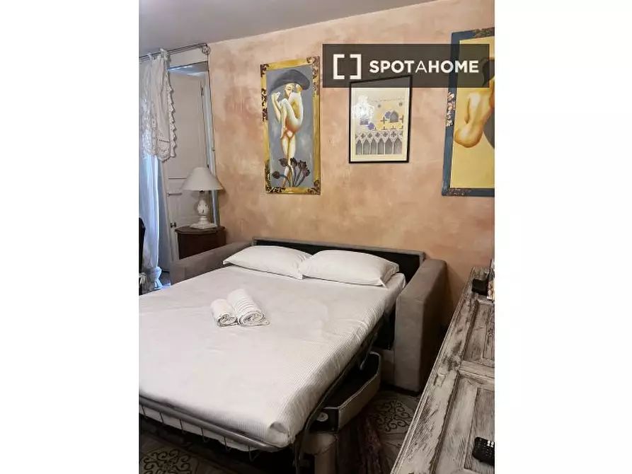 Immagine 2 di Appartamento in affitto  in Via dei Serragli a Firenze