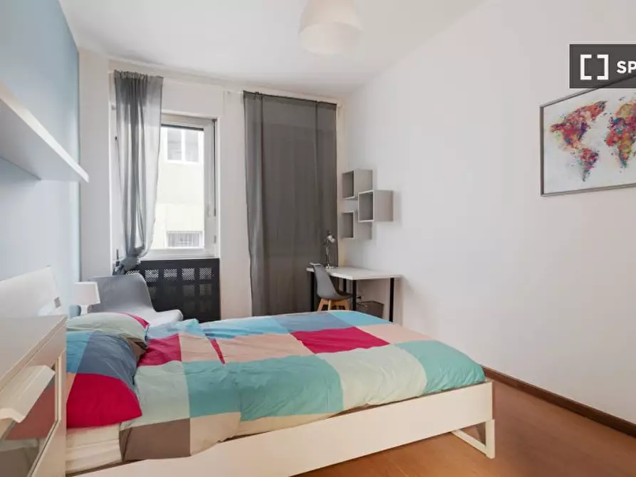 Immagine 2 di Camera condivisa in affitto  in Via Ernesto Breda a Milano