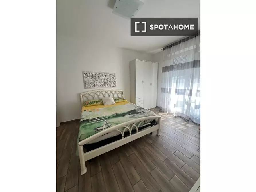 Immagine 5 di Camera condivisa in affitto  in Via dei Salici a Milano