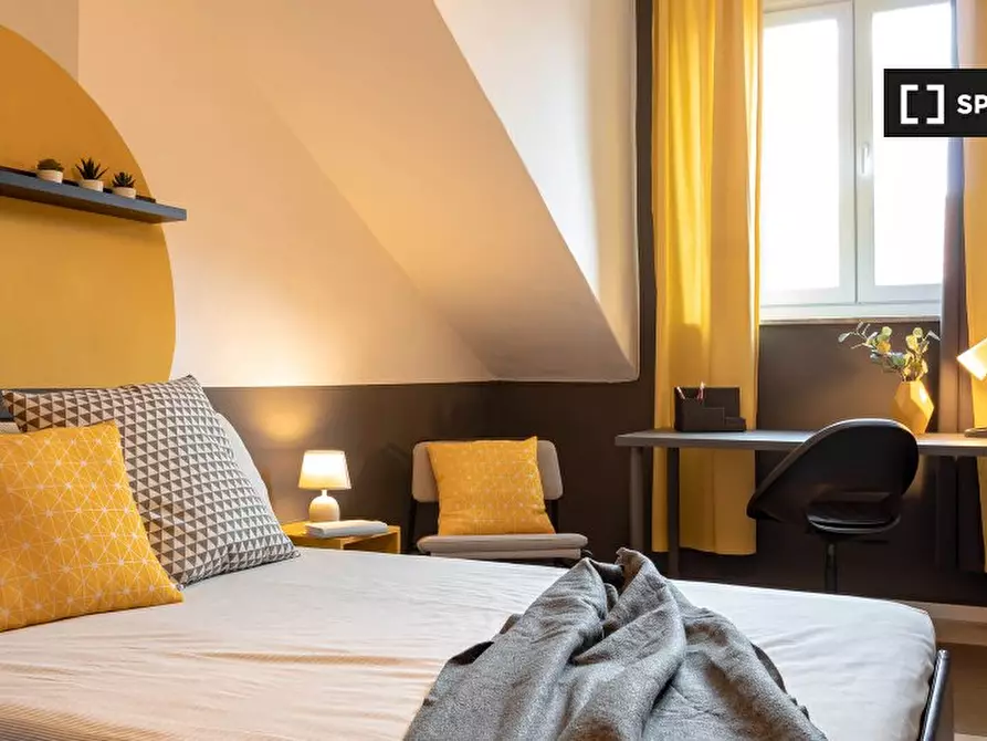 Immagine 3 di Camera condivisa in affitto  in Via Luigi Leonardo Colli a Torino