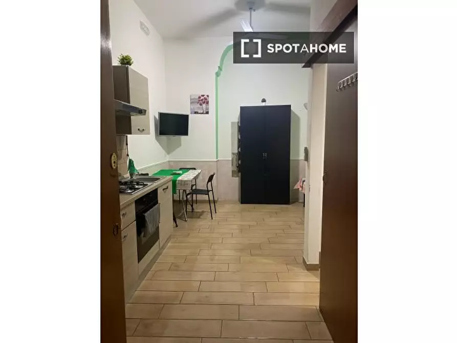 Immagine 1 di Ufficio in affitto  in Salita Tarsia a Napoli