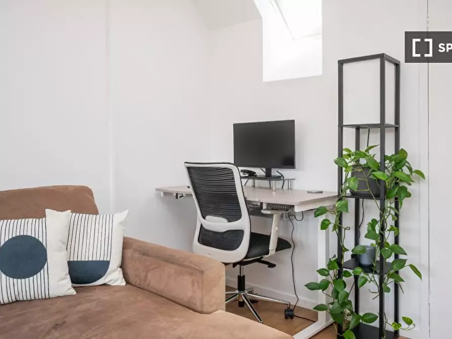 Immagine 3 di Appartamento in affitto  in Vulcan Way a Islington