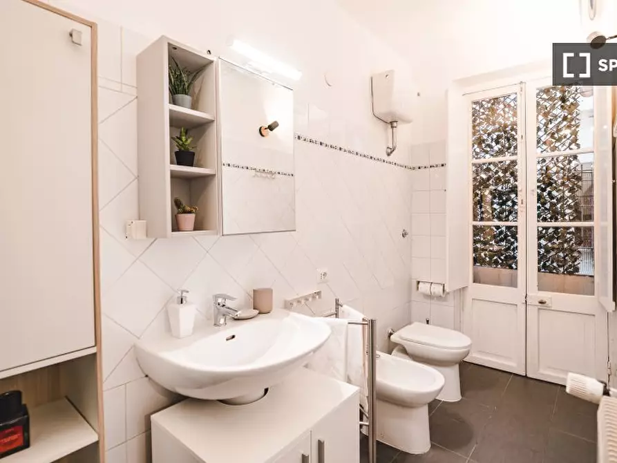 Immagine 14 di Appartamento in affitto  in Via del Colosseo a Roma