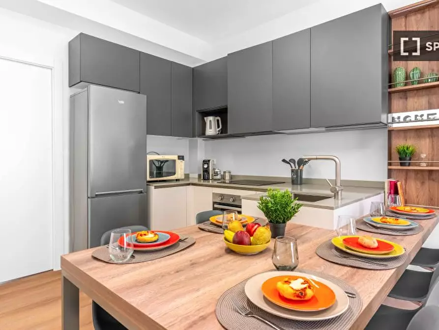 Immagine 2 di Appartamento in affitto  in Via Alfonso Capecelatro a Milano