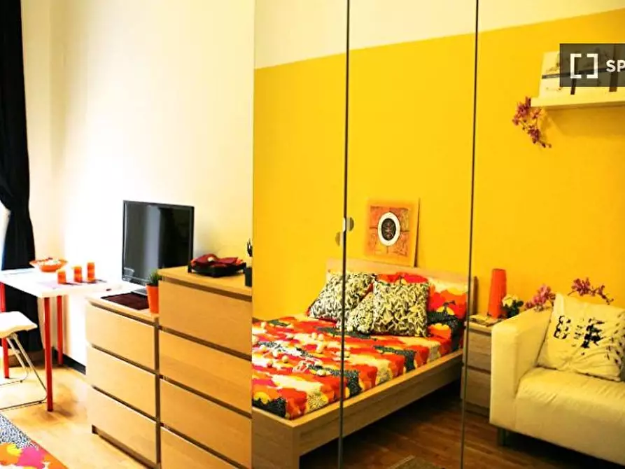 Immagine 3 di Camera condivisa in affitto  in Via Niccolò Paganini a Milano