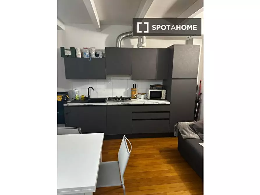 Immagine 4 di Appartamento in affitto  in Via del Borgo di San Pietro a Bologna
