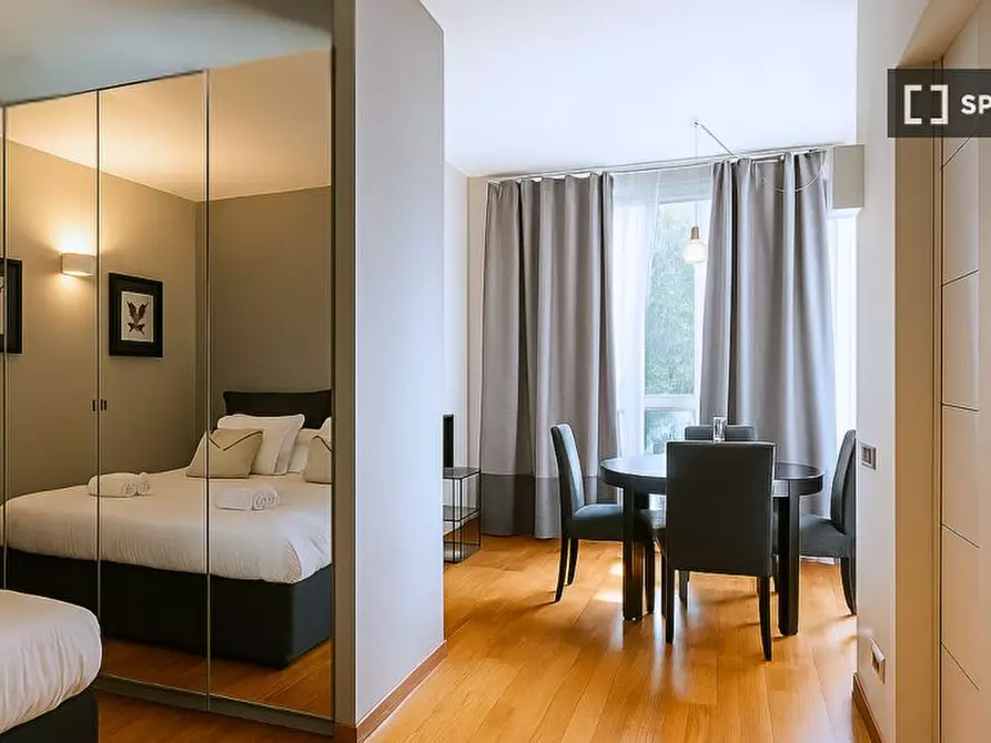 Immagine 1 di Ufficio in affitto  in Via Paolo Lomazzo a Milano