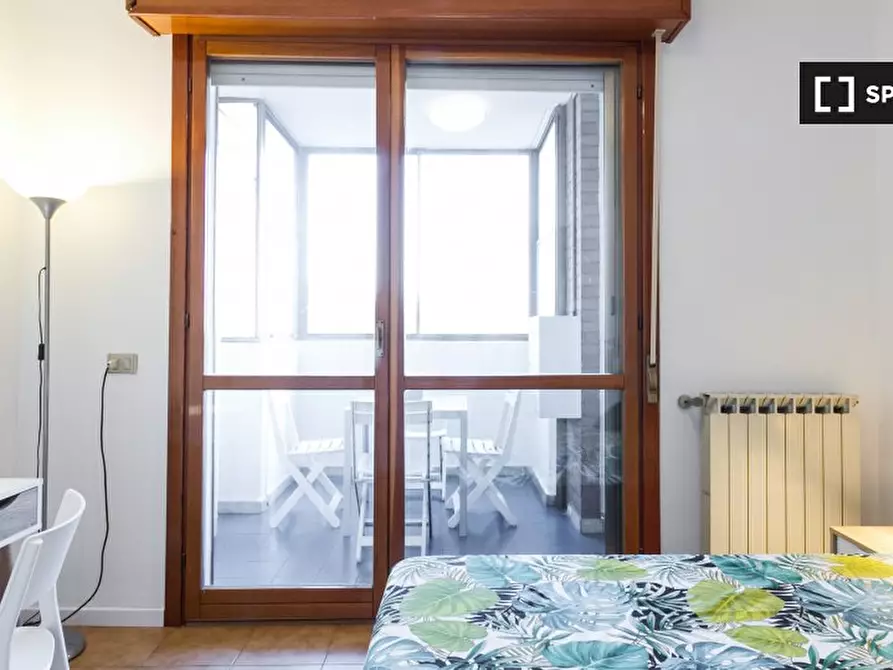 Immagine 3 di Camera condivisa in affitto  in Via dei Missaglia a Milano