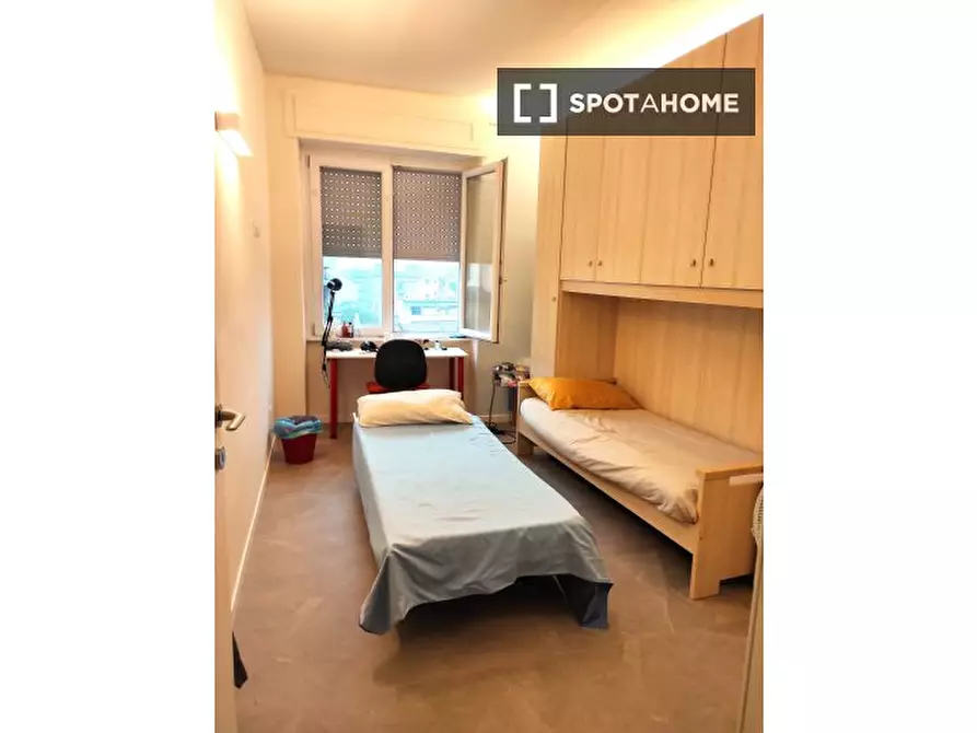 Immagine 6 di Camera condivisa in affitto  in Piazza Enrico Bottini a Milano