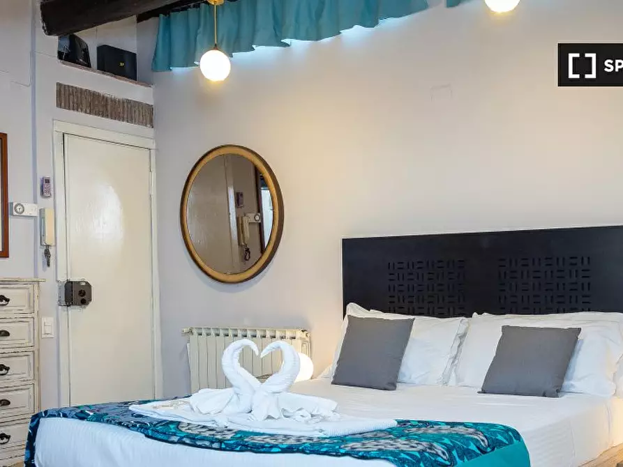 Immagine 5 di Appartamento in affitto  in Vicolo della Cancelleria a Roma