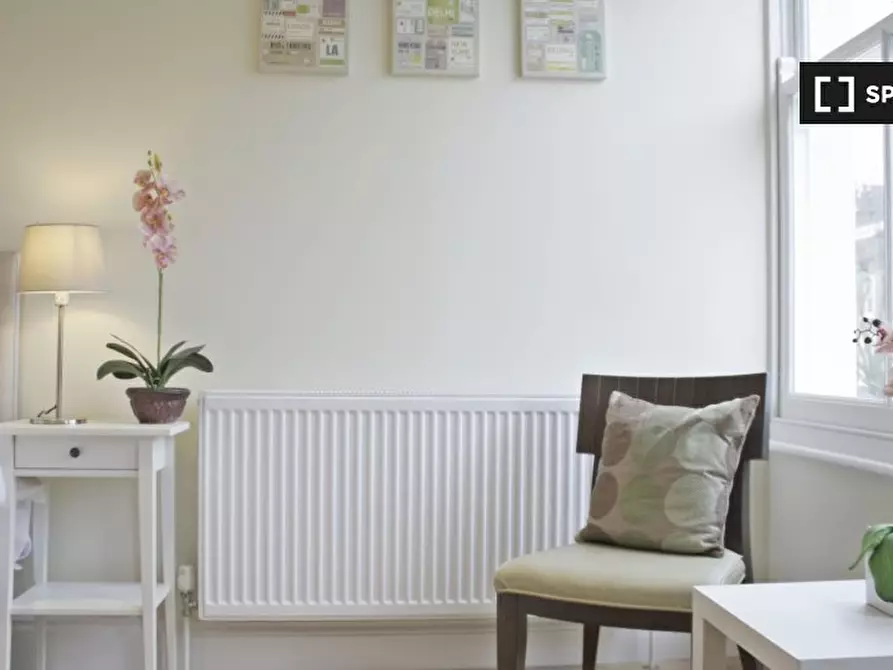 Immagine 18 di Appartamento in affitto  in Ladbroke Grove a Kensington