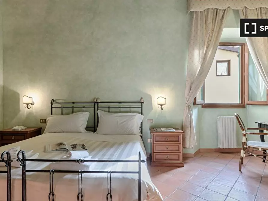 Immagine 11 di Appartamento in affitto  in Via Monalda, 50123 Firenze FI, Italy a Firenze