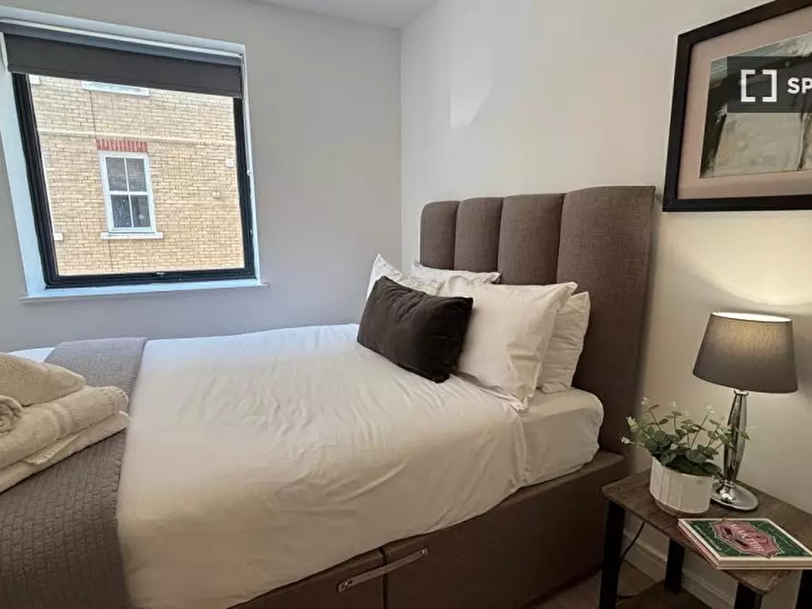 Immagine 16 di Appartamento in affitto  in Bromehead St, Whitechapel, London E1 2PQ, UK a Poplar