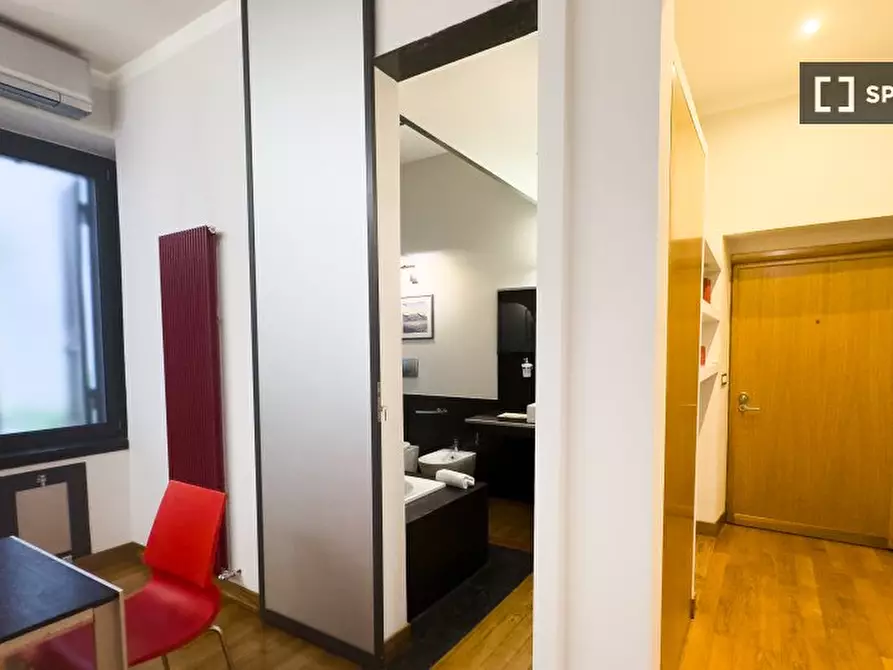 Immagine 8 di Appartamento in affitto  in Borgo Vittorio a Roma