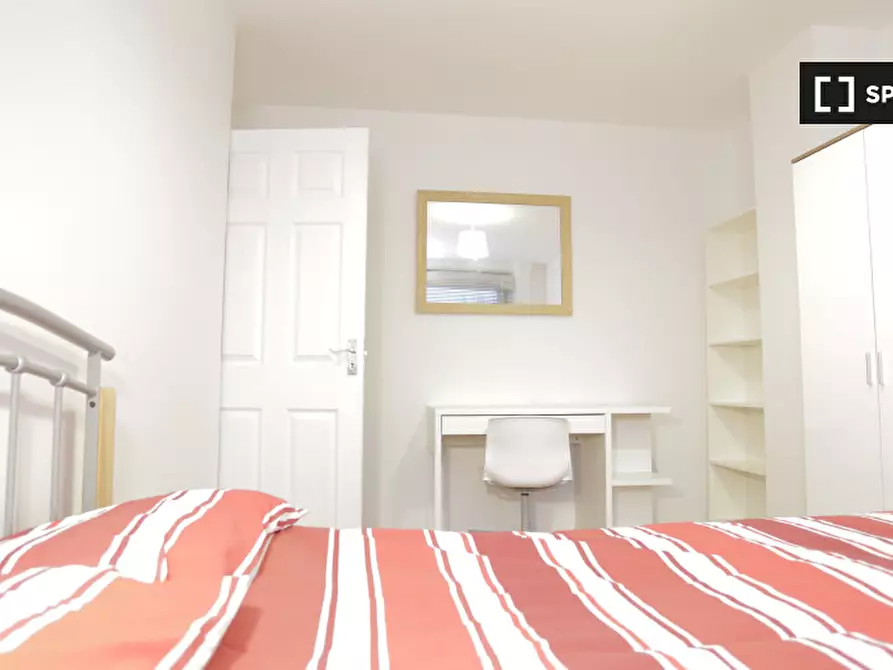 Immagine 14 di Camera condivisa in affitto  in Limehouse a Poplar