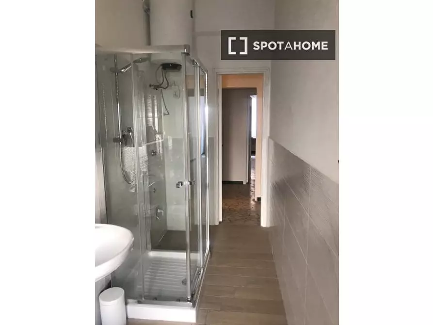 Immagine 4 di Camera condivisa in affitto  in Todaro a Bologna