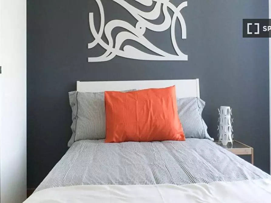 Immagine 1 di Camera condivisa in affitto  in Via Ariberto a Milano