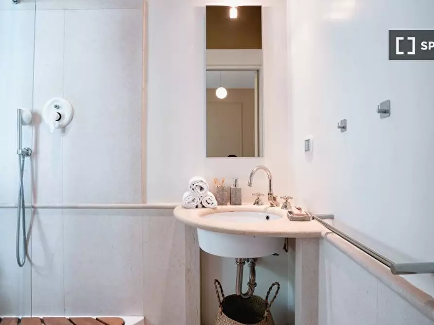 Immagine 9 di Appartamento in affitto  in Via Cesare Battisti a Torino