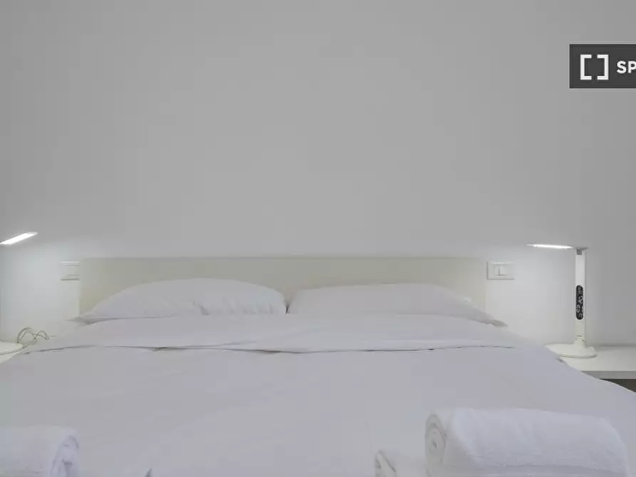 Immagine 17 di Appartamento in affitto  in Viale Legioni Romane a Milano