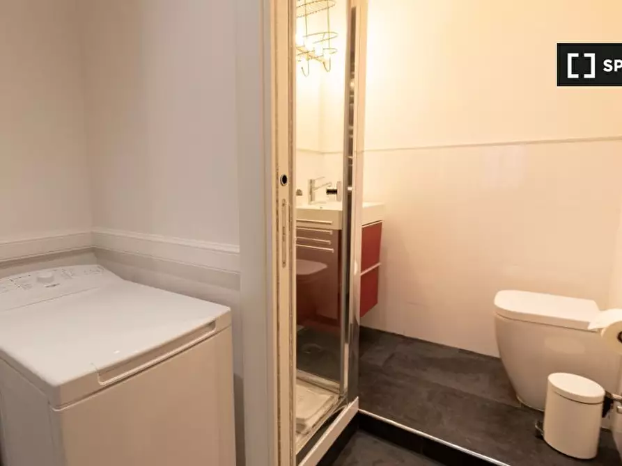 Immagine 6 di Appartamento in affitto  in Via Galvani a Roma