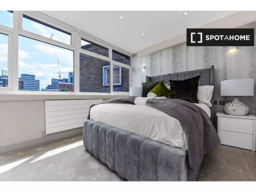 Immagine 5 di Appartamento in affitto  in Flat Goldman House - 122 Wembley Park drive HA9 8HP a Brent